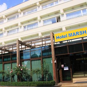 Marshal Hotel